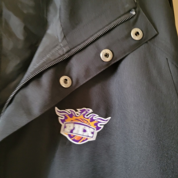 🏀EUC~ PHOENIX SUNS JACKET - Picture 4 of 16